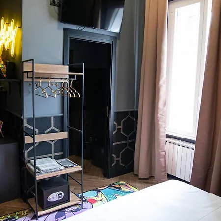 Guest house One Of One Experiences - Art 4*