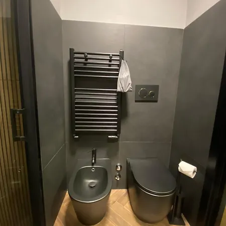 One Of One Experiences - Art 4*